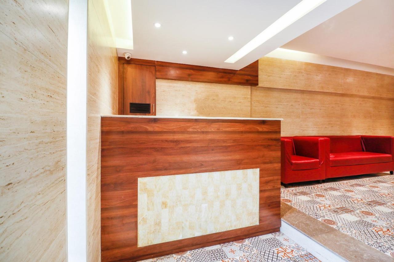 Oyo 70475 Hotel Sea Breeze Bombaj Zewnętrze zdjęcie