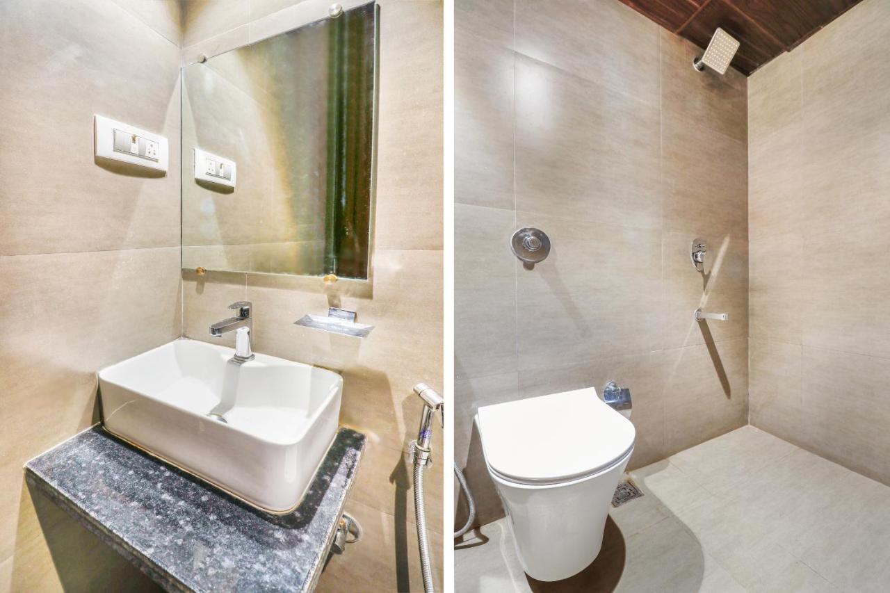 Oyo 70475 Hotel Sea Breeze Bombaj Zewnętrze zdjęcie