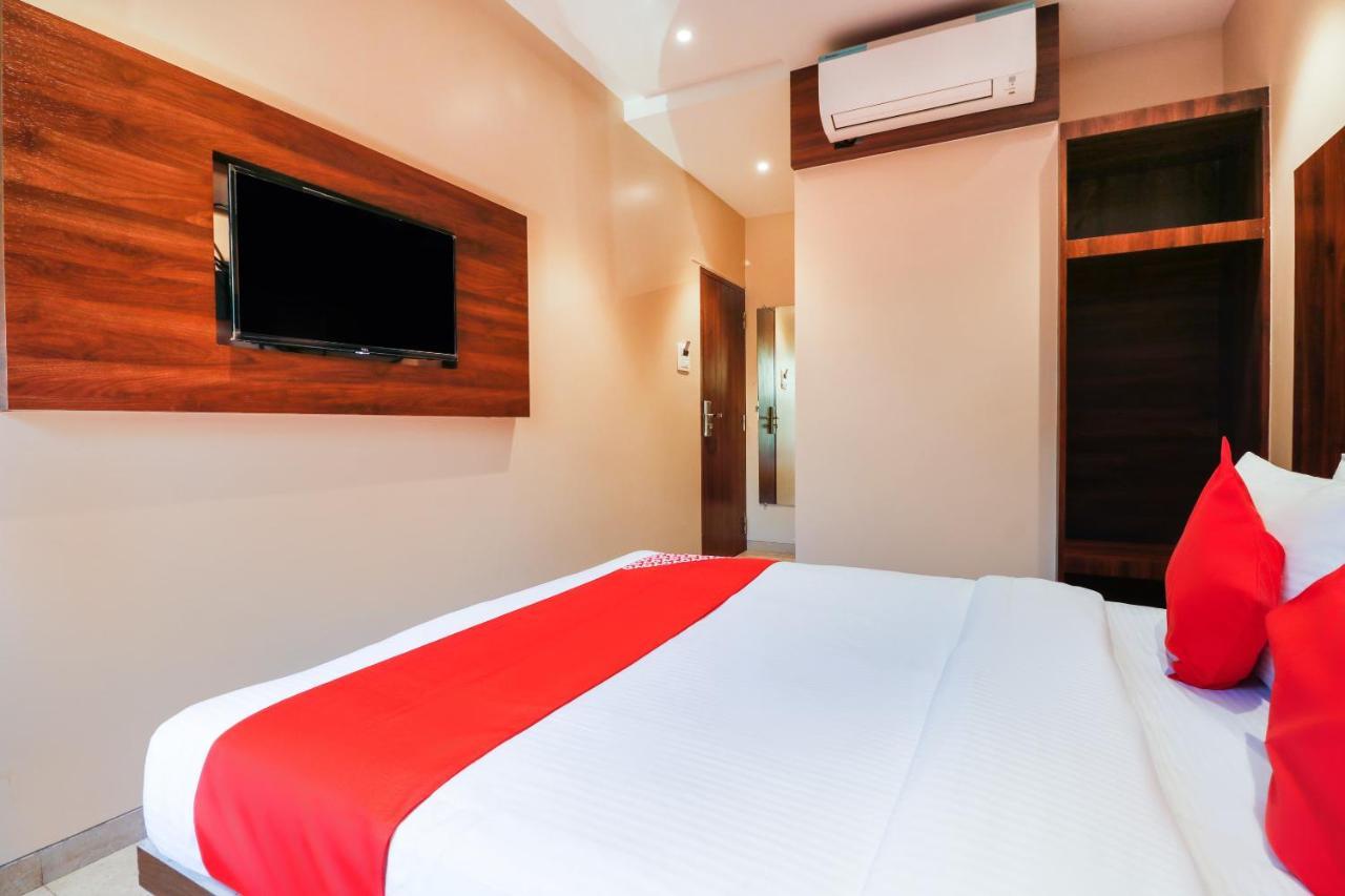 Oyo 70475 Hotel Sea Breeze Bombaj Zewnętrze zdjęcie